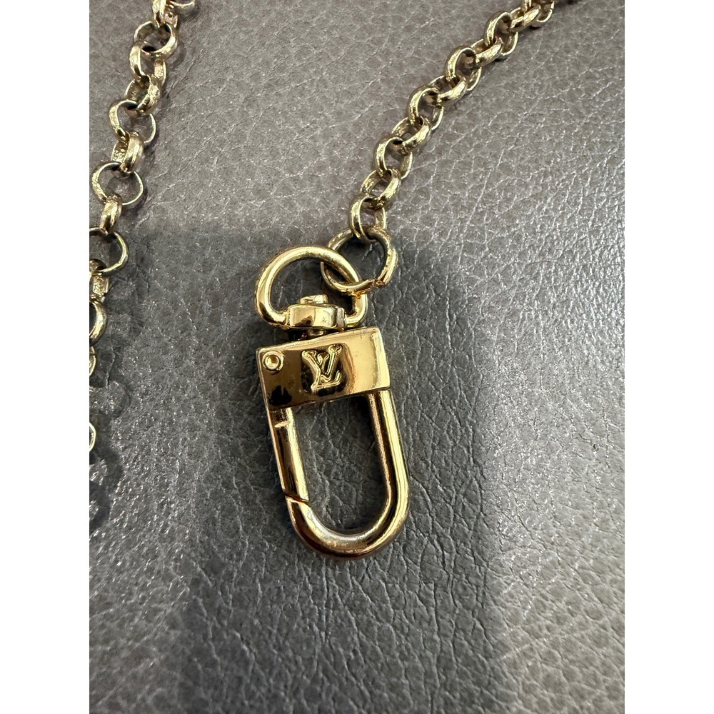 Louis Vuitton Gold Tone Rolo Chain Bag Extender Charm LV Logo Engraved Clasp - Picture 2 of 3